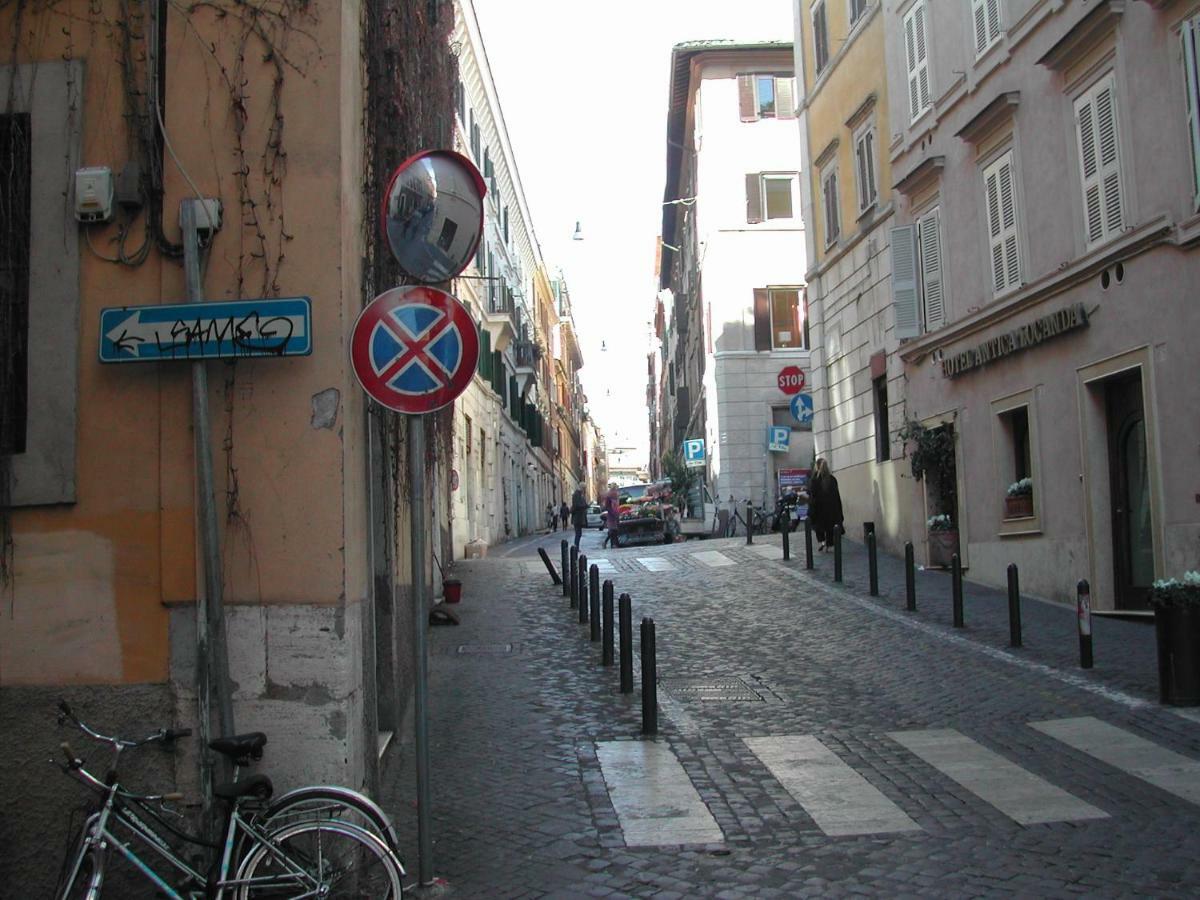 Appartamento Del Boschetto Rome Exterior photo